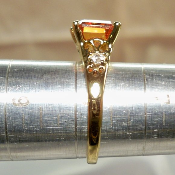 NEW Technibond Emerald Cut Amber Cubic Zirconia Gold Ring - Picture 8 of 11